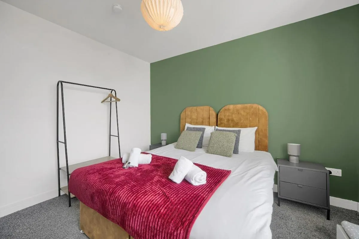 Stylish & Modern Apartment - Free Parking - Wifi Cardiff 0*,  United Kingdom