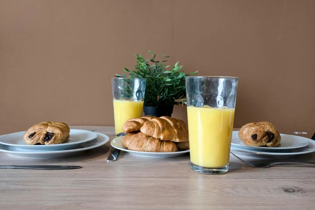 Stylish & Modern Apartment - Free Parking - Wifi Cardiff